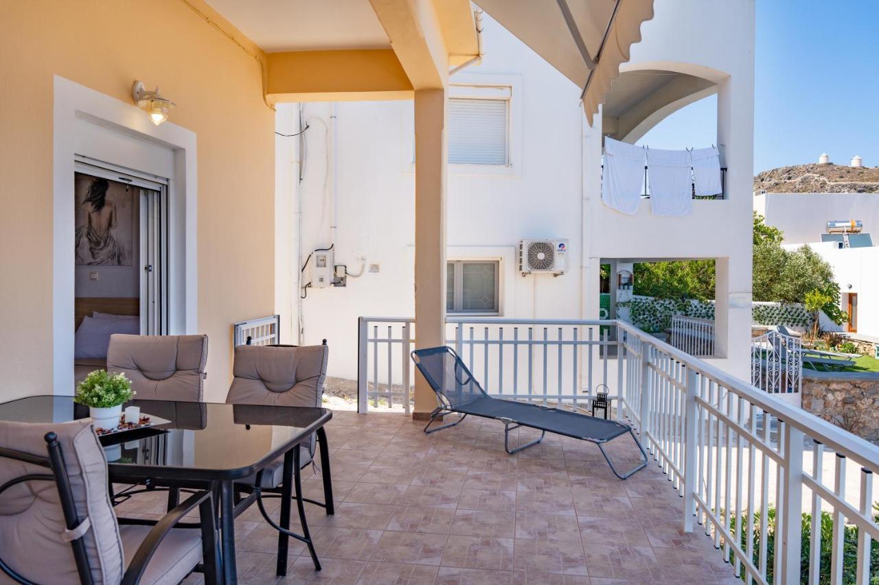 Anna House Apartment Panteli Bagian luar foto