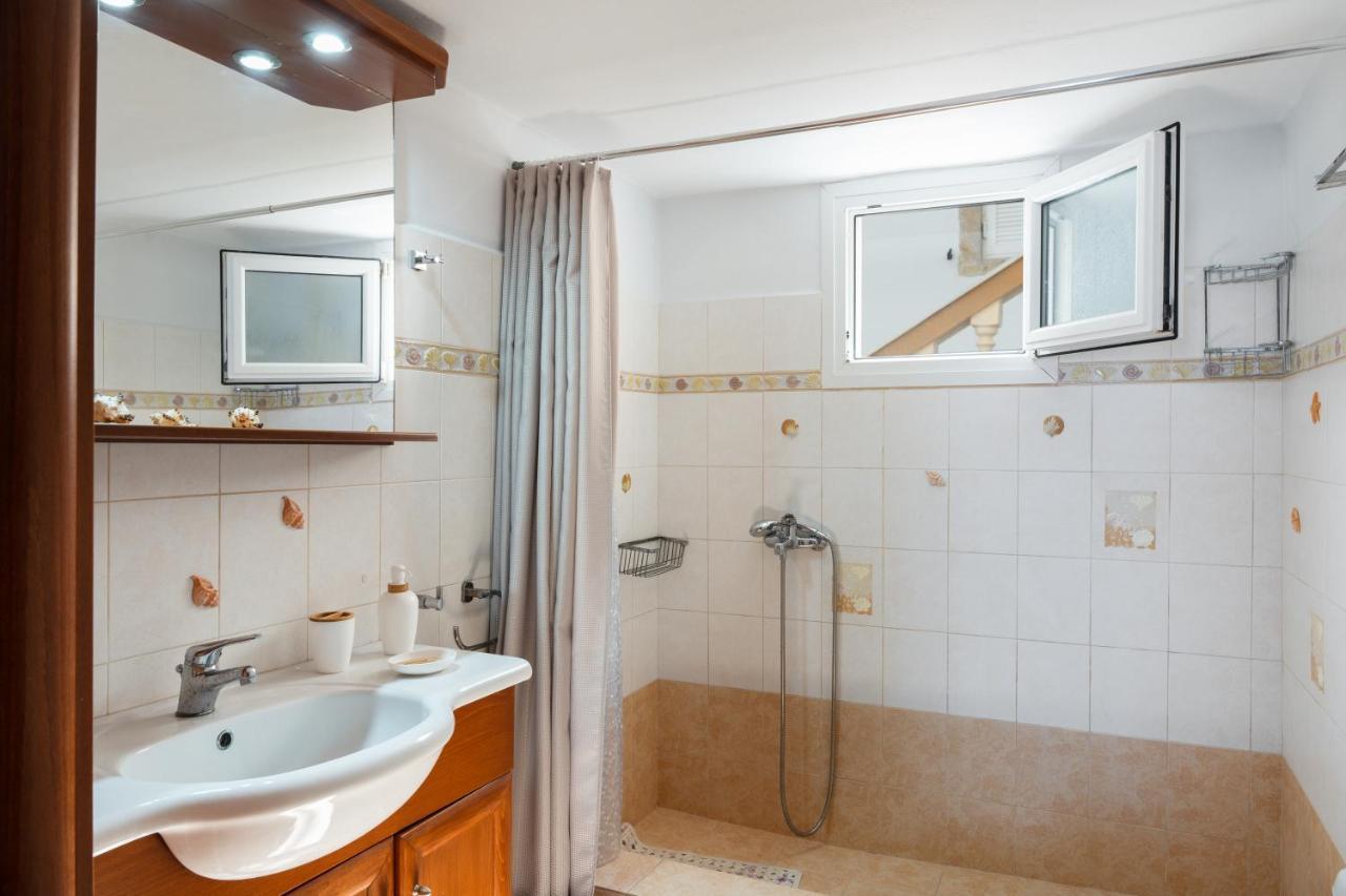 Anna House Apartment Panteli Bagian luar foto