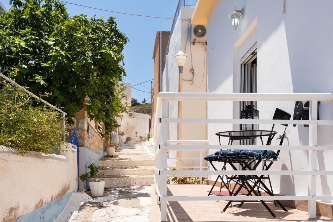 Anna House Apartment Panteli Bagian luar foto
